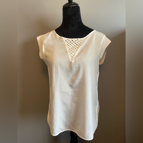 Small white blouse from The Limited - Picture 1 of 3